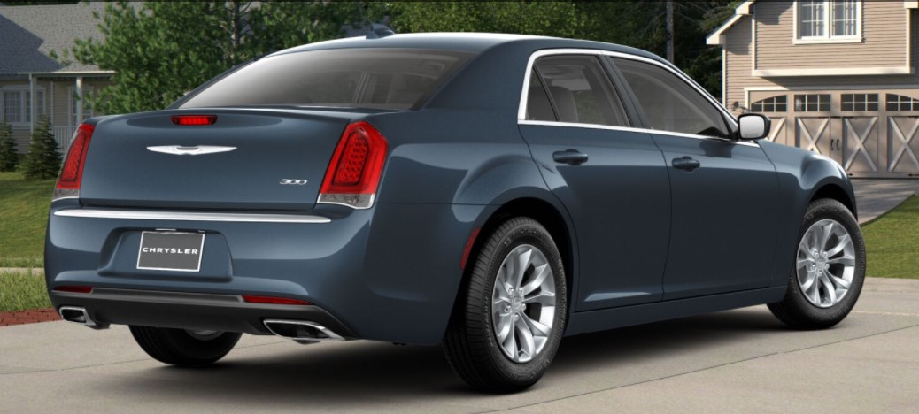 2018 Chrysler 300 Touring Rear Blue Exterior